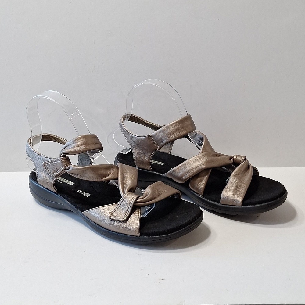 Clarks Pewter Saylie Moon Bohemian Boho Ankle Strap Sandals Size 8.5